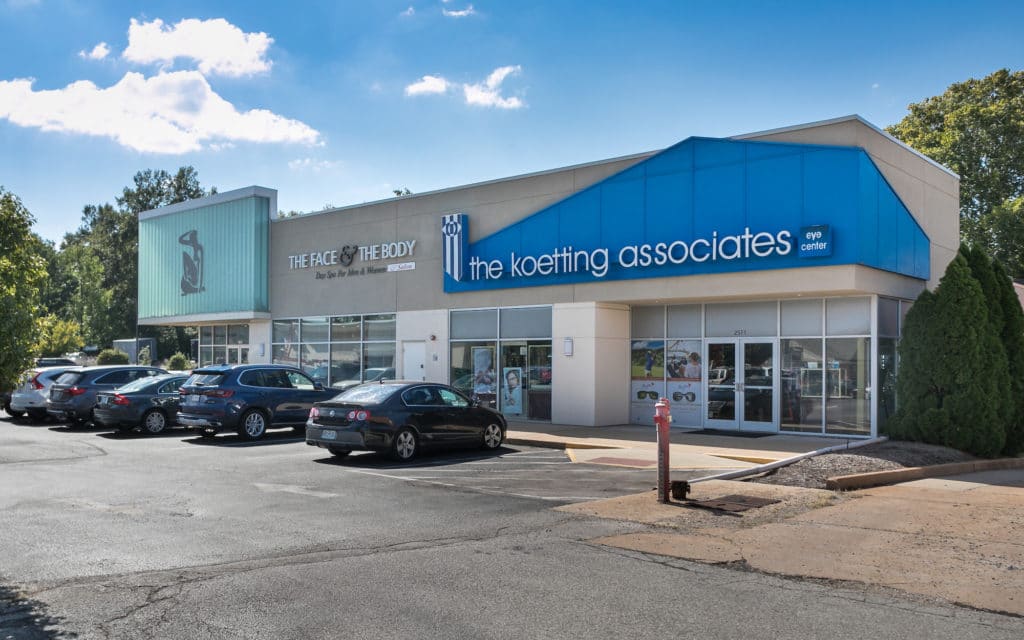 Brentwood Center Exterior
